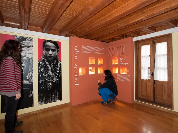 Museo Etnográfico «Casa de las Artesanías 2