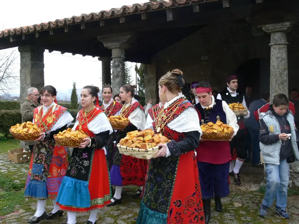 Lunes de Aguas y el tradicional Hornazo