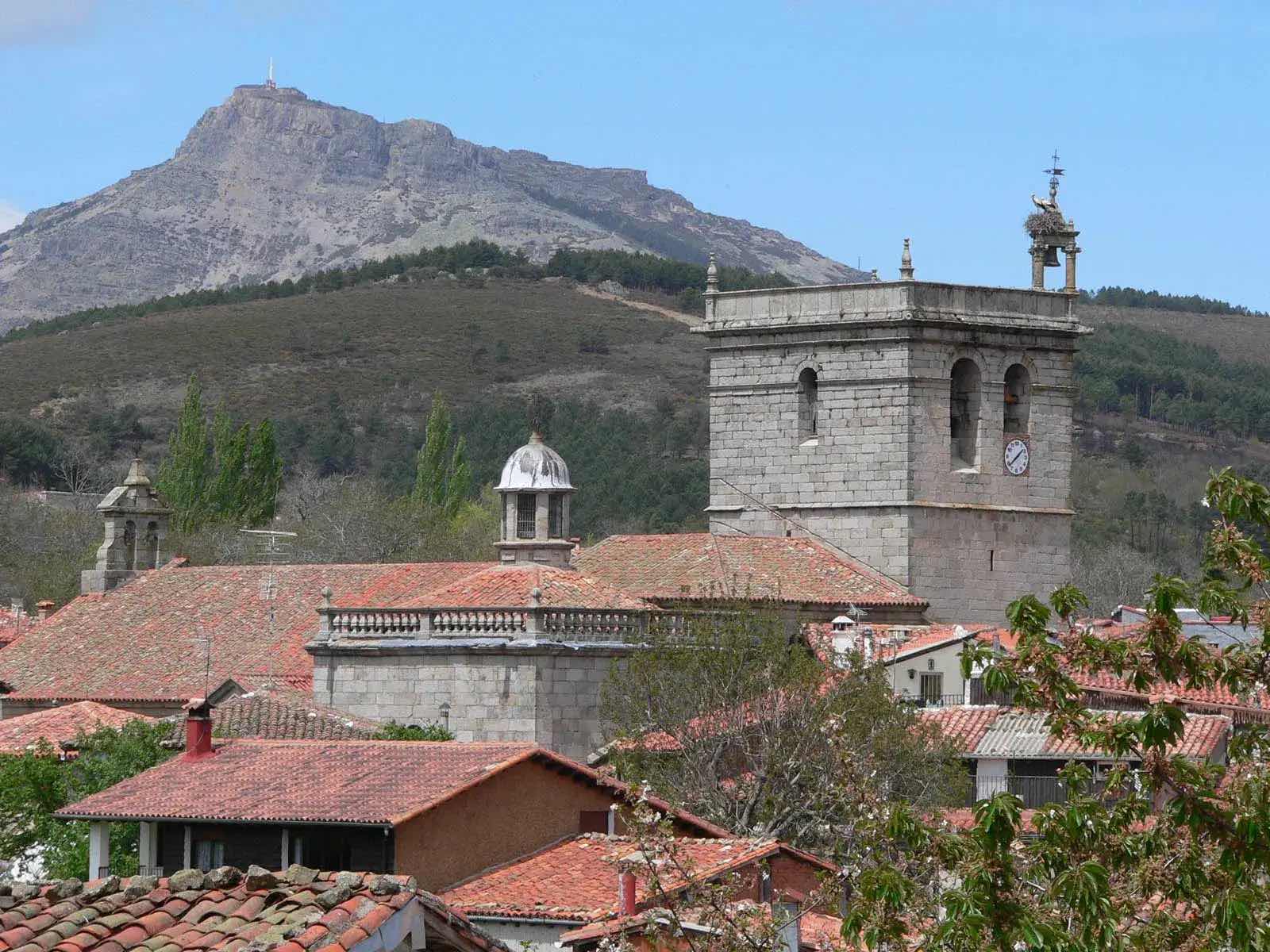 La Alberca y la Peña de Francia al fondo
