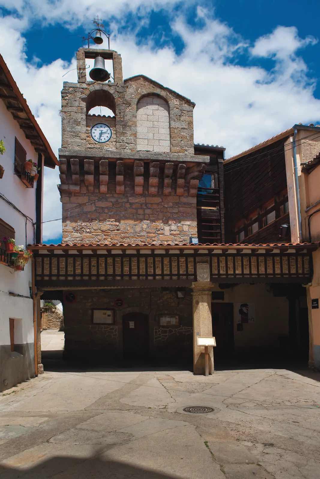 Torre del Concejo de Sequeros