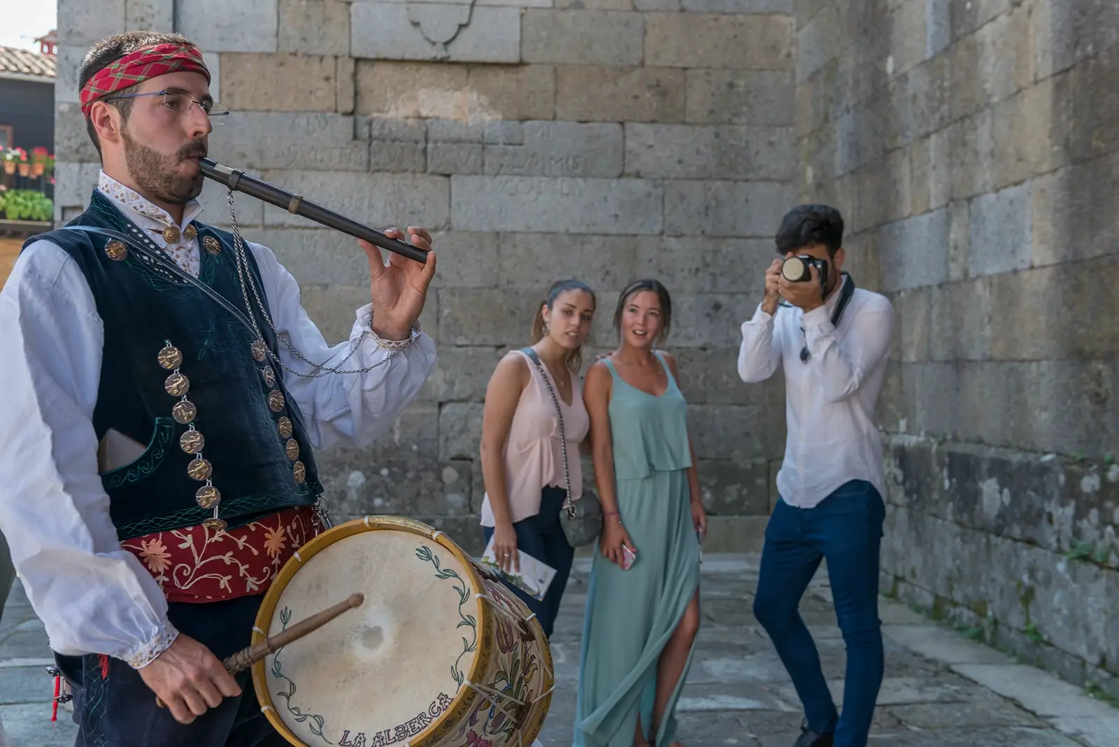 La música es parte de la vida, cultura y tradiciones en la Sierra de Franci