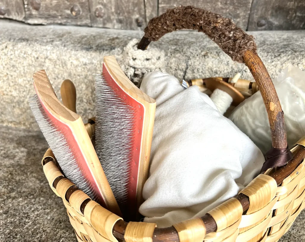 Experiencia con Fibras Naturales cesta